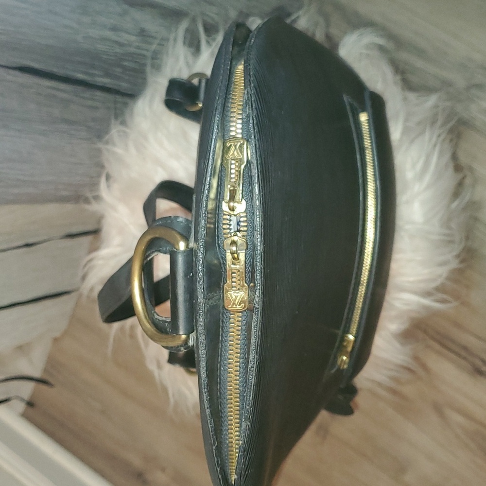 Louis Vuitton Black Epi Leather Gobelins Backpack Bag Authentic - Picture 13 of 16